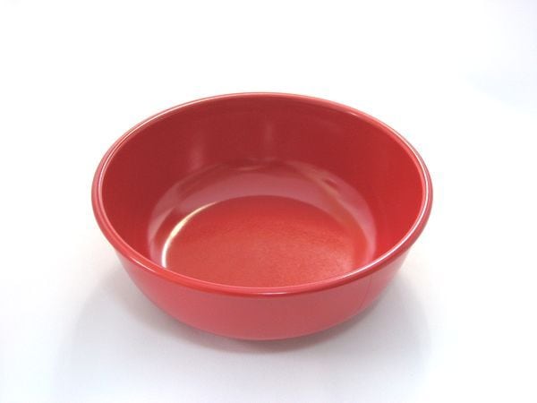 カップ　赤１８cm　　