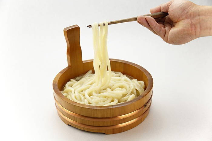 一晩寝かせた 純生うどん | 生麺 | 円谷製麺株式会社