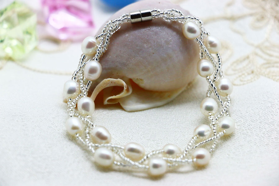 Ĥ䤿 عϢѡ٥֥쥹å ۥ磻 ܿ18