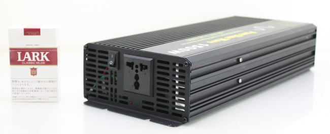 SA-50161 �����ȥ���С�������50�ȣ� ���1500W  DC12V����(DC-AC)