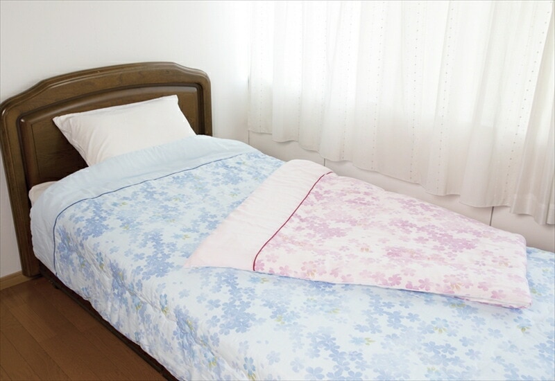 愛知三河木綿ひんやりガーゼ肌布団2枚セット 三河木綿 ダブルガーゼ肌布団2枚セット | カタログギフトの