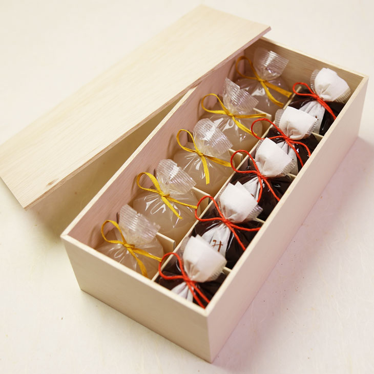 【期間限定】 京都 鶴屋光信 和菓子 ギフト お歳暮 木箱入り 水羊羹5個・葛まんじゅう（柚子）5個