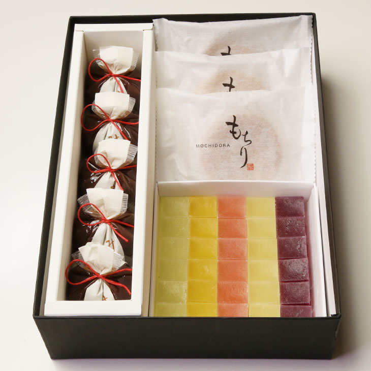 【期間限定】バレンタイン 京都 鶴屋光信 和菓子 ギフト お歳暮 化粧箱中サイズ 水羊羹5個 もちり3個 フルーツ琥珀 果乃菓30個 詰合せ