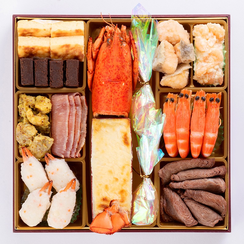 【送料無料】4～5人前目安　おせち「Akasaka」