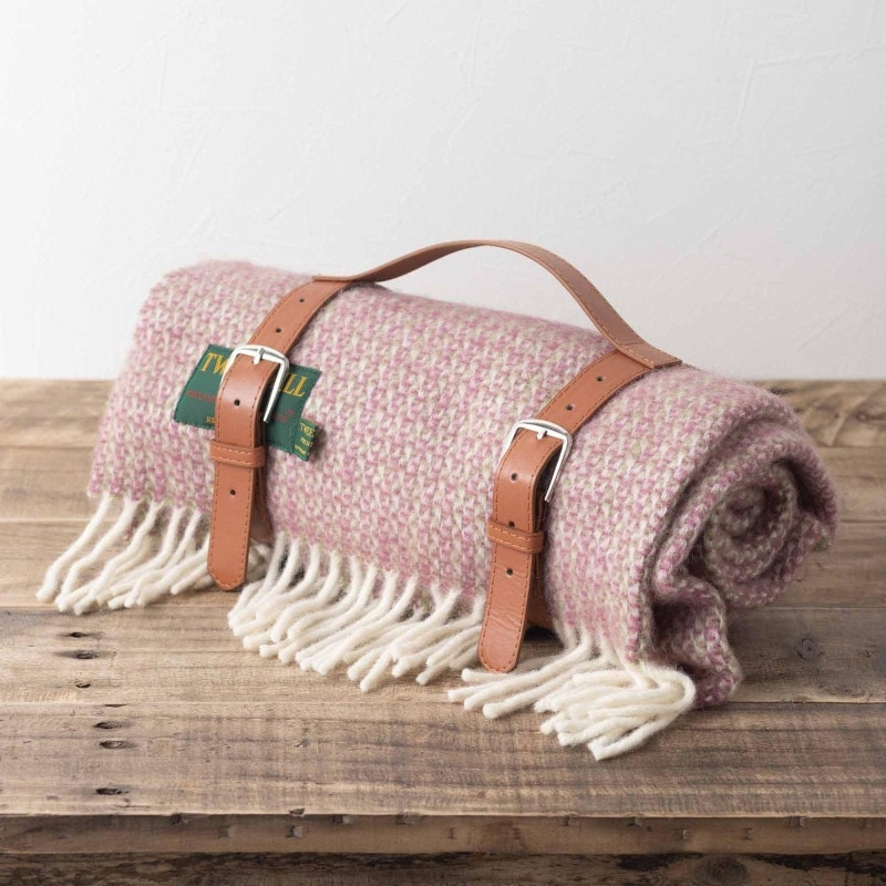 ブランケット ニーラグ 70x183cm イリュージョン ラズベリー ストール