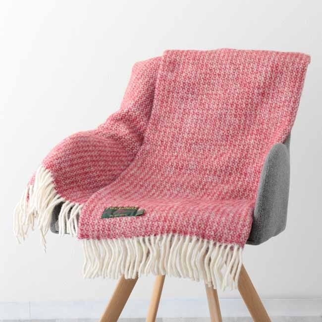 �֥�󥱥å� �ˡ��饰 70x183cm ����塼����� ��å� ����С� ���ȡ��� / Illusion Red Silver Knee Rug