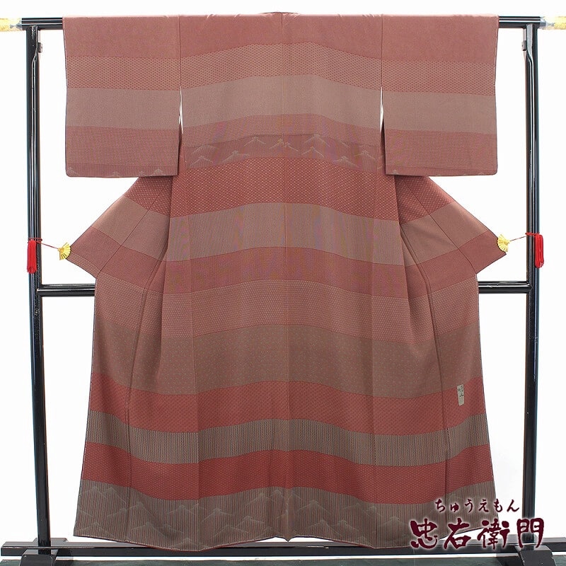 【20倍ポイント|歳末大還元祭】【中古】 小紋 江戸小紋 山下晴三 落款 レディース 正絹 臙脂 身丈157cm 裄丈65cm 仕立て上がり着物 カジュアル リユース着物 リサイクル着物 10時までのご注文で即日発送