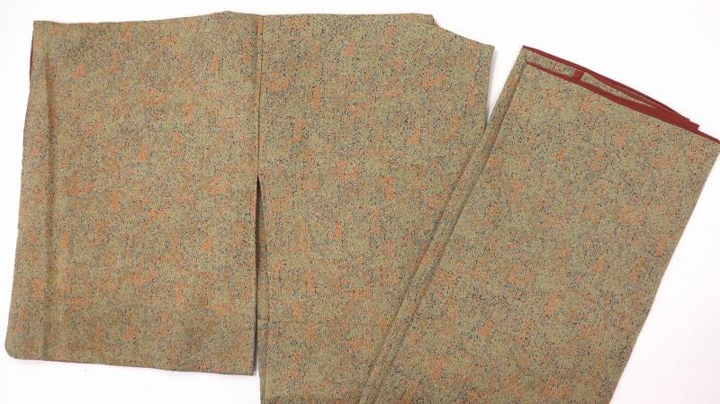 【50%OFF|えびす講セール|期間限定】【中古】 無地小紋 総柄 着物 正絹/シルク ブラウン ブラウン 茶系 グリーン 緑系 裏地あり 袷せ リメイク用 リュース リサイクル【返品・キャンセル不可・電話注文不可】