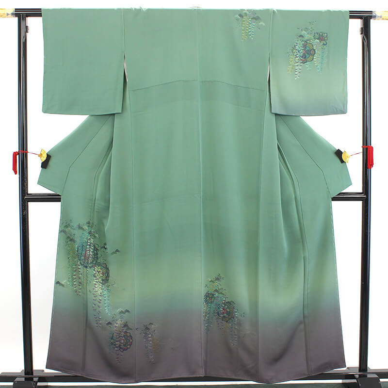 付下げ　付下げ訪問着　グリーン系　刺繍　正絹 241a6ba7a901b48da2472f851d9e27