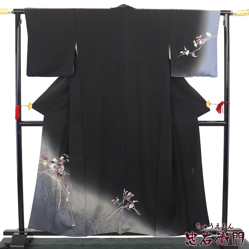 【50%OFF|えびす講セール|期間限定】【中古】 付下げ 付け下げ レディース 正絹 黒 花 モダン 身丈160cm 裄丈67.5cm 仕立て上がり着物 パーティ 観劇 リサイクル着物 リサイクル