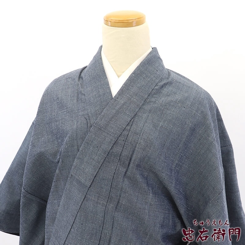 紬 身丈161.5cm 裄丈65cm M 袷 幾何学 焦茶色 正絹 名品 中古 大島紬 身丈161cm 裄丈65cm M 単衣 証紙 花 幾何学 灰白 正絹 美品