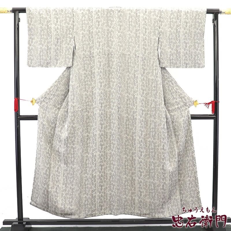 【20倍ポイント|歳末大還元祭】【中古】 御召 お召し 袷 レディース 正絹 グレー 桜柄 身丈155cm 裄丈66cm カジュアル Mサイズ相当 リサイクル着物 リユース着物 中古着物 送料無料 即日発送