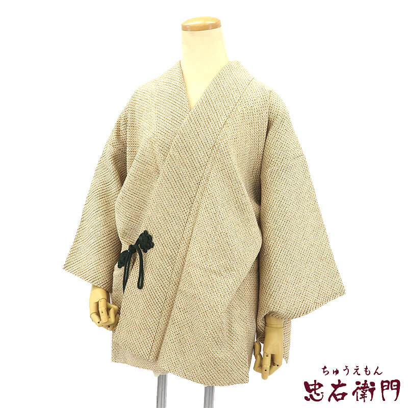 【中古】 コート 羽織物 レディース 正絹 濃ベージュ 絞り 身丈72cm 裄丈63.5cm カジュアル 小さいサイズ リサイクル着物 リユース着物 中古着物 即日発送