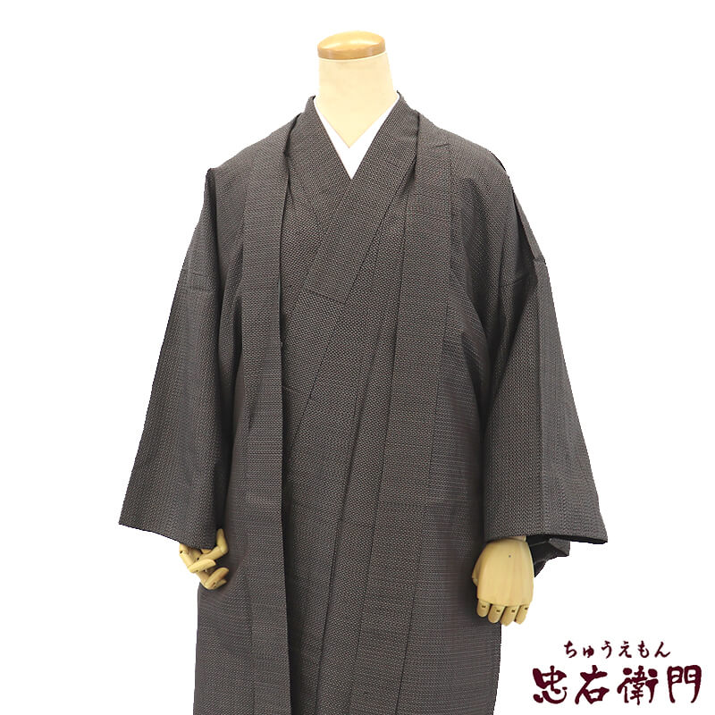 【中古】 男着物 紬 アンサンブル 男紬 羽織 2点セット 袷 メンズ 正絹 茶色 絣文様 身丈146cm 裄丈68cm お正月 街歩き Lサイズ相当 リサイクル着物 リユース着物 中古着物 送料無料 即日発送