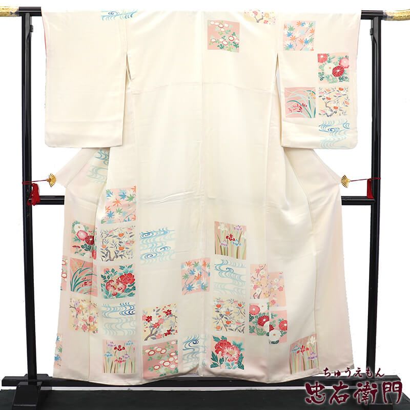 【中古】 付下げ 袷 レディース 正絹 白 四季の花 身丈160cm 裄丈65cm フォーマル Mサイズ相当 リサイクル着物 リユース着物 中古着物 即日発送