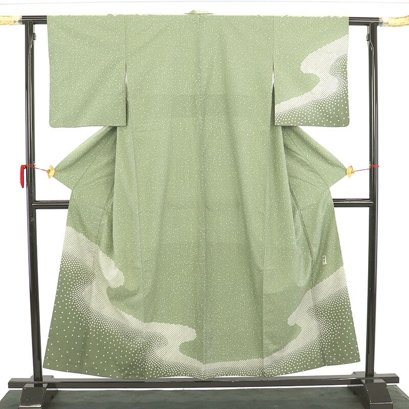 【中古】 紬付下げ 紬着物 付下げ 付け下げ レディース 正絹 染紬 灰緑 身丈158cm 裄丈64cm 仕立て上がり着物 カジュアル お出掛け パーティ リサイクル着物 S〜Mサイズ相当