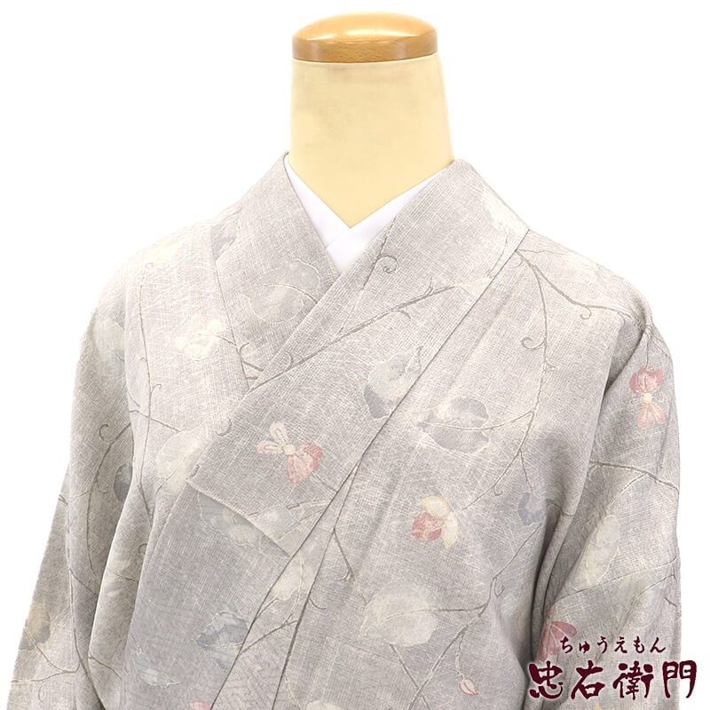 訪問着 着物 袷 紋入り 剣花菱 重ね衿付き 裄66.5 Ｍ 中古 sn1628 楽天市場】【新古品】 小紋 着物 正絹 袷 紋紗 カラー胴裏 紫 濃