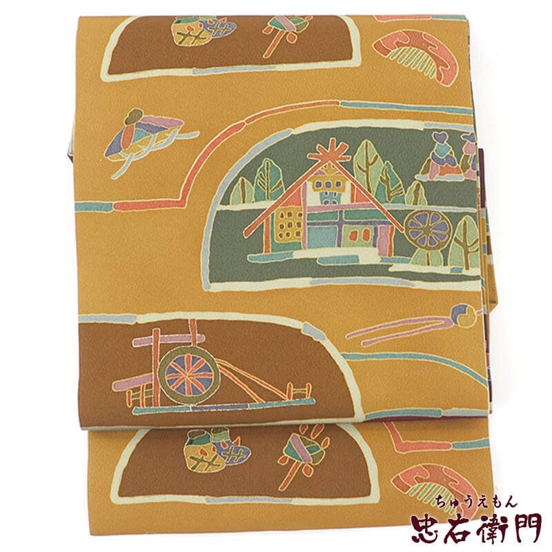 中古】 名古屋帯 正絹 九寸帯 全通柄 芥子 風景柄 長さ376cm 幅30.5cm