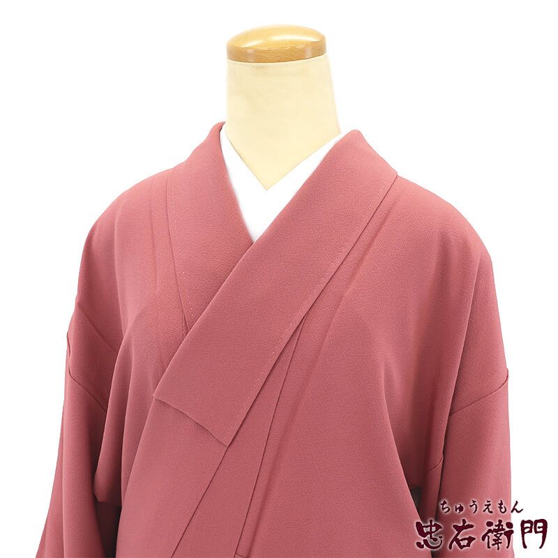 色無地 無地着物 袷 レディース 正絹 灰桃 三つ紋 無地 身丈153.5cm 裄丈64cm お稽古 お茶会 フォーマル Sサイズ相当 リサイクル着物 リユース着物 中古着物 即日発送 【中古】