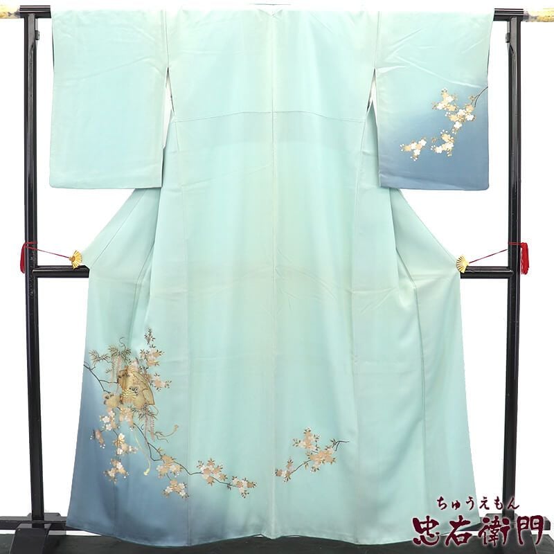 中古】 付下げ 袷 レディース 正絹 水色 桜 金彩 身丈164.5cm 裄丈66cm