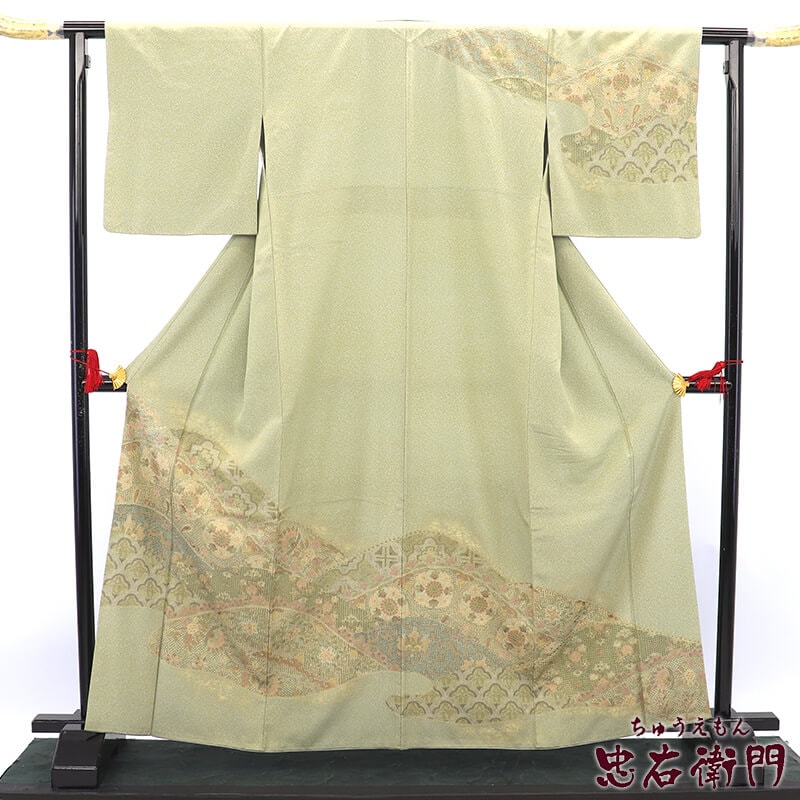 中古】 刺繍訪問着 汕頭刺繍 訪問着 袷 レディース 正絹 灰緑 華文