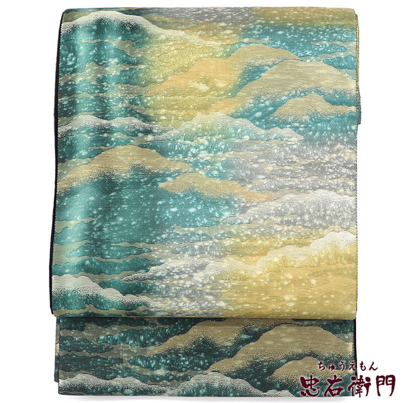袋帯 ふくろ帯 正絹 緑 六通柄 遠山 色ぼかし 上品 長さ440cm 幅31cm リサイクル 和装 パーティ 観劇 食事会 お茶会 着物 仕立て上がりリサイクル帯 送料無料 即日発送【中古】