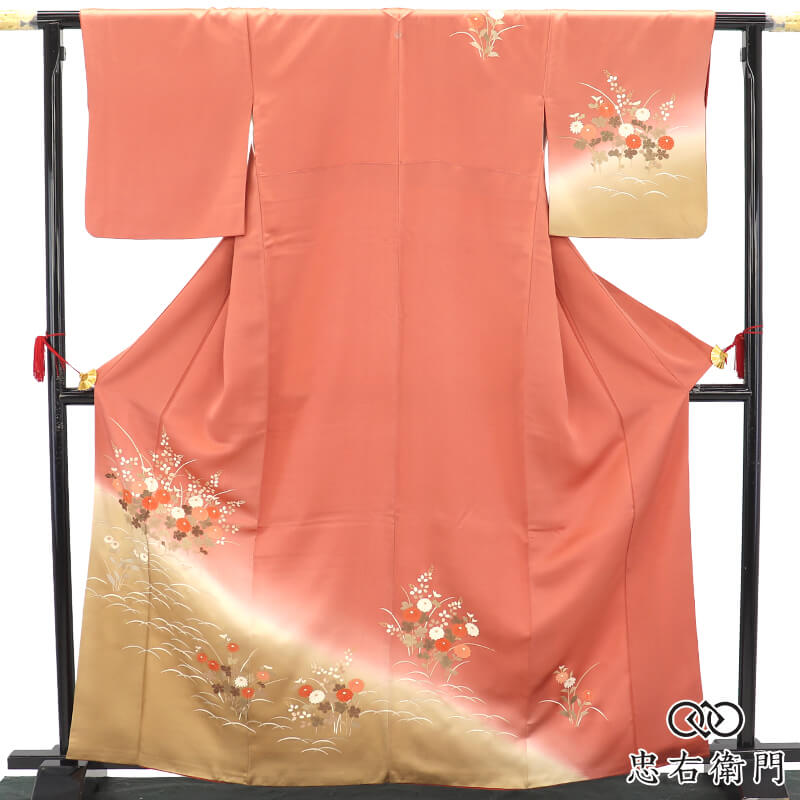 付下げ 袷 レディース 正絹 赤桃色 秋草文 菊 萩 伝統文様 身丈167.5cm 裄丈66cm 結婚式 パーティ 会食 M〜Lサイズ相当 リサイクル着物 リユース着物 中古着物 送料無料 即日発送 【中古】
