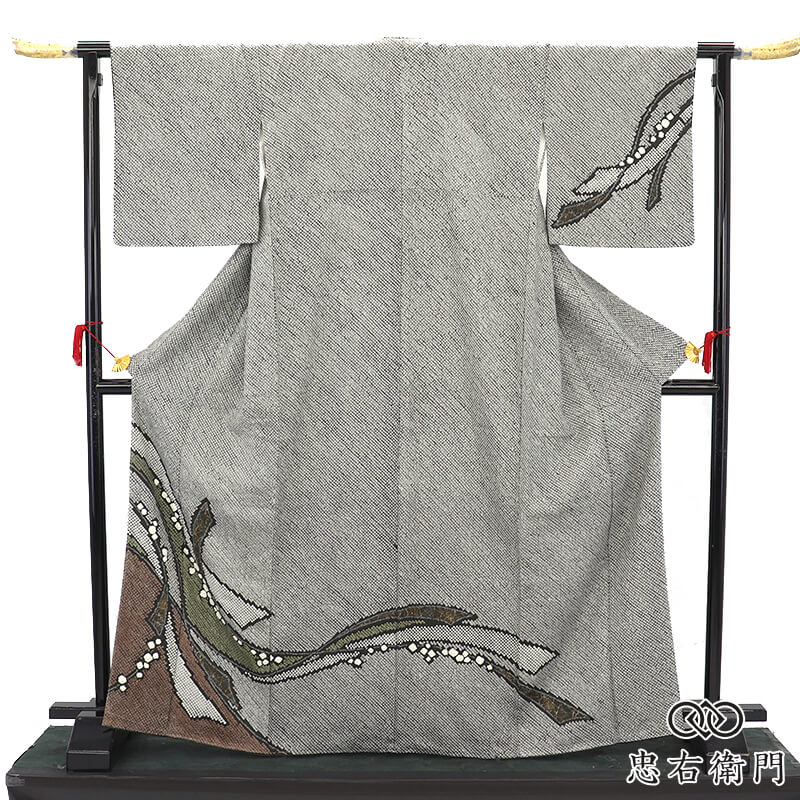 絞り 付下げ 袷 レディース 正絹 深緑 熨斗文 優美 上品 身丈169cm 裄丈68cm 式典 食事会 観劇 Lサイズ相当 リサイクル着物 リユース着物 中古着物 送料無料 即日発送 【中古】
