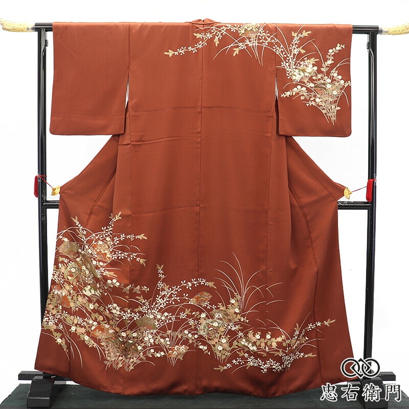 D692 訪問着　万寿菊　萩　金彩　正絹　着物　単衣　未使用極美品 訪問着 フォーマル 袷 レディース 正絹 赤茶色 菊 萩 松 扇 伝統文様