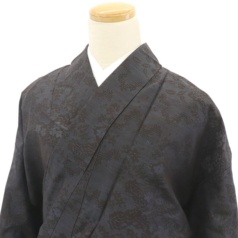 大島紬 紬 袷 レディース 正絹 紺 花柄 雲取り 小粋 身丈168cm 裄丈67cm 芸術鑑賞 観劇 お出かけ Lサイズ相当 リサイクル着物 リユース着物 中古着物 即日発送 【中古】