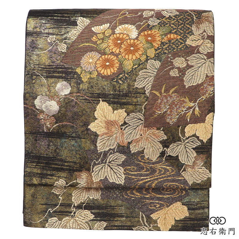 袋帯 フォーマル ふくろ帯 正絹 六通柄 金 地紙文 伝統文様 秋草文 長さ430cm 幅31cm 式典 叙勲 パーティ リサイクル帯 中古帯 仕立て上がり帯 レディース 女性用 着物 送料無料 即日発送 【中古】