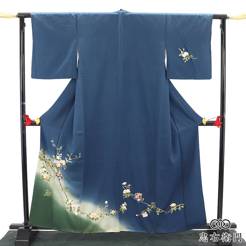 訪問着 フォーマル レディース 袷 正絹 紺 刺繍 草花 華やか 身丈164.5cm 裄丈66cm 結婚式 式典 パーティ 観劇 Mサイズ相当 リサイクル着物 リユース着物 中古着物 送料無料 即日発送 【中古】