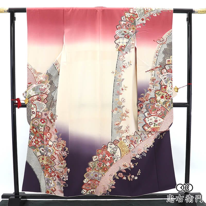 振袖 成人式 前撮り 単品 正絹 白 アイボリー 唐草 鹿の子 モダン 身丈159cm 裄丈61cm 晴れ着 結婚式 リユース振袖 中古振袖 レディース 女性用 即日発送 【中古】