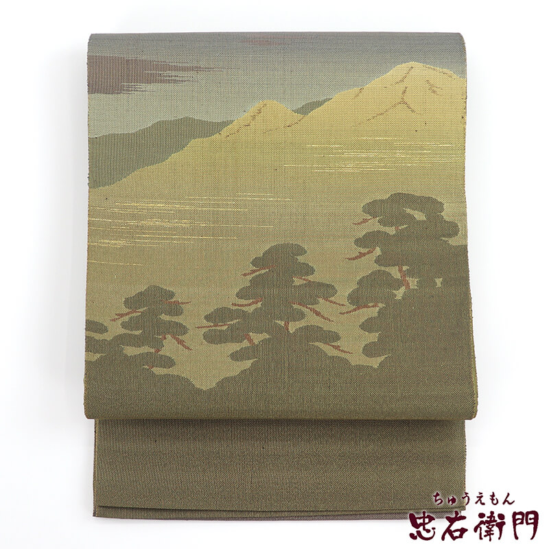 【20倍ポイント|歳末大還元祭】【中古】 おしゃれ袋帯 袋帯 ふくろ帯 リサイクル レディース 正絹 カーキ 遠山 風景柄 長さ440cm 幅31.5cm 仕立て上がり帯 リサイクル帯 送料無料 即日発送