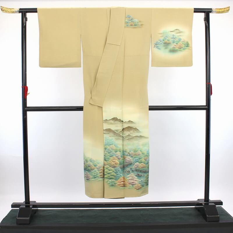 中古】 訪問着 レディース 正絹 ベージュ 遠山 風景柄 身丈150cm