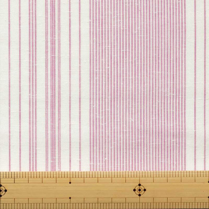 紬 反物 [A21156] 花 長さ1166cm 幅36cm 和服 衣装 リメイク 古着