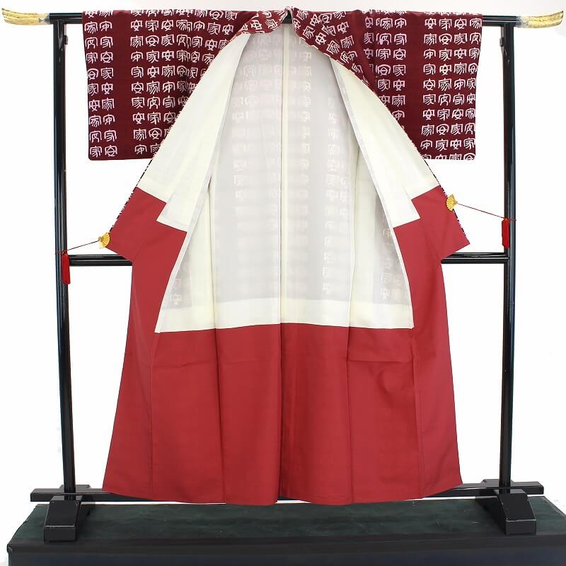 【50%OFF|えびす講セール|期間限定】【中古】 紬 リサイクル レディース 正絹 レッド 文字柄 身丈162cm 裄丈64cm 仕立て上がり着物 カジュアル リサイクル着物 即日発送