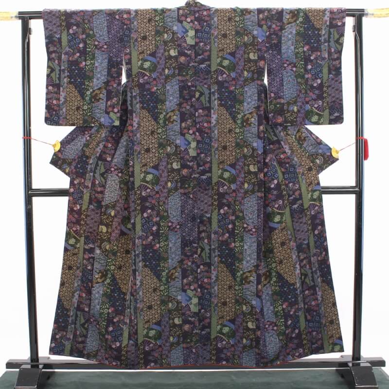 【20倍ポイント|歳末大還元祭】【中古】 小紋 レディース 正絹 パープル グリーン おしゃれ 身丈160cm 裄丈65.5cm 仕立て上がり着物 カジュアル リユース着物 リサイクル着物 10時までのご注文で即日発送