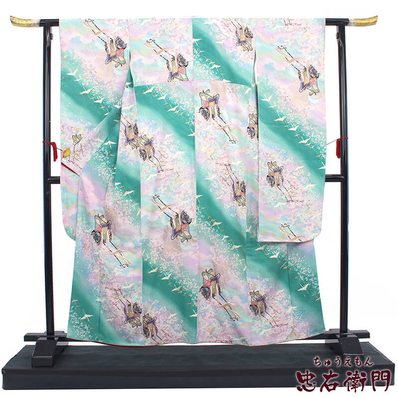 上品 古典柄縮緬正絹振袖・長襦袢セット 中古】 振袖 リサイクル着物 長襦袢セット レディース 正絹 灰緑