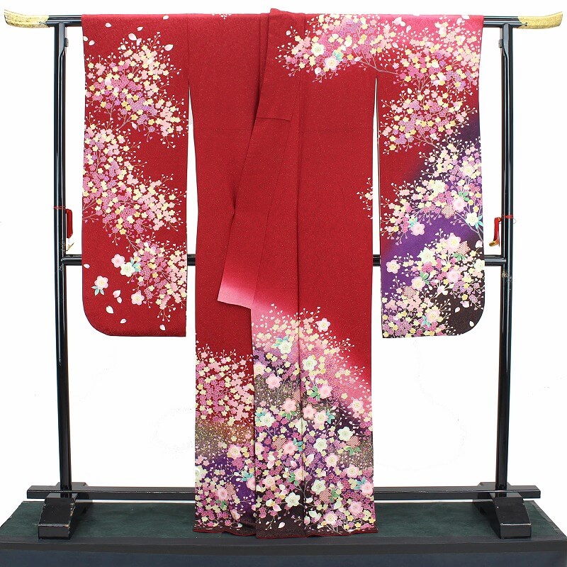 【50%OFF|えびす講セール|期間限定】【中古】【販売】 振袖 リサイクル 成人式 正絹 レッド 花柄 桜 仕立て上がり着物 振り袖 身丈171cm 裄丈66.5cm 美品 送料無料 即日発送 中古着物 リサイクル着物