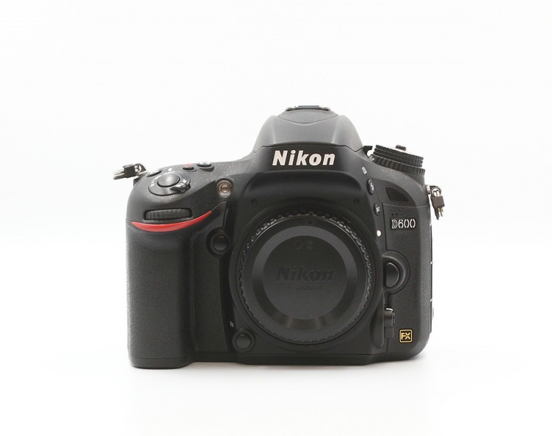 D600 ボディ