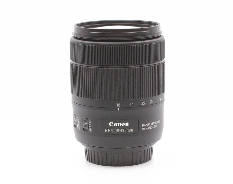 EF-S 18-135/3.5-5.6 IS USM