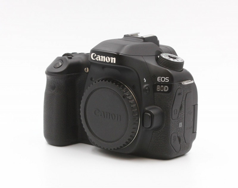 EOS 80D ボディ