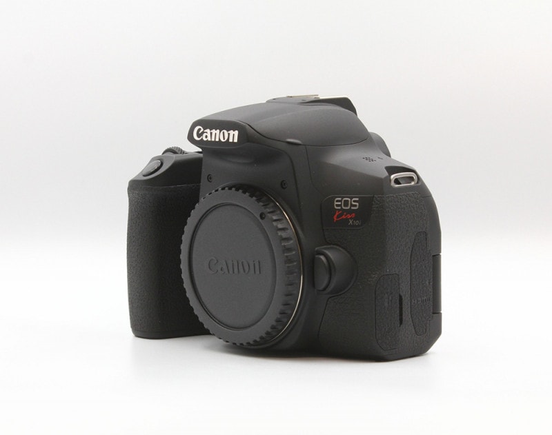 EOS Kiss X10i ボディ
