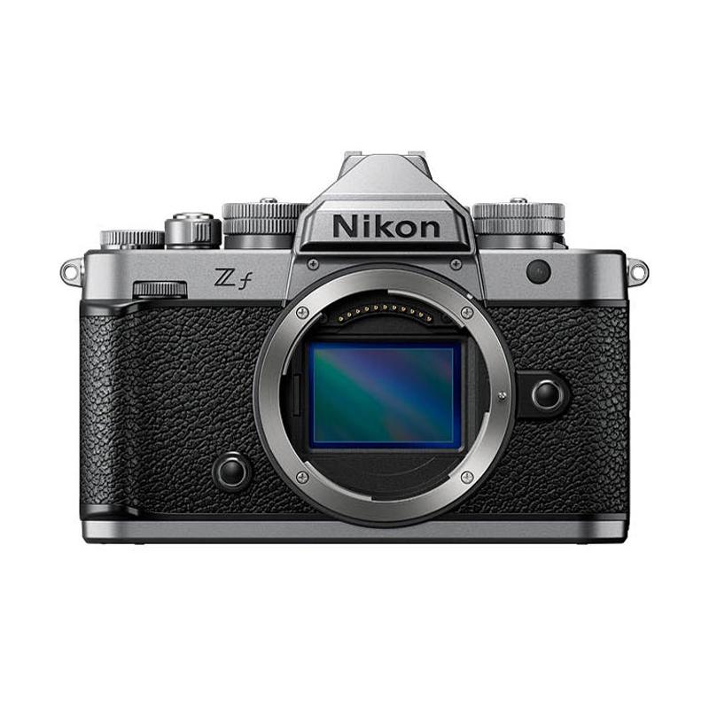 ニコン(Nikon)  Zf ボディ　シルバー