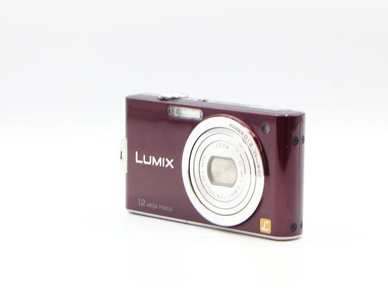 LUMIX DMC-FX60