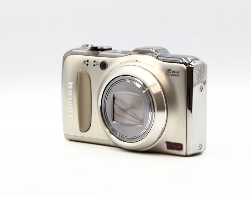 FinePix F550EXR