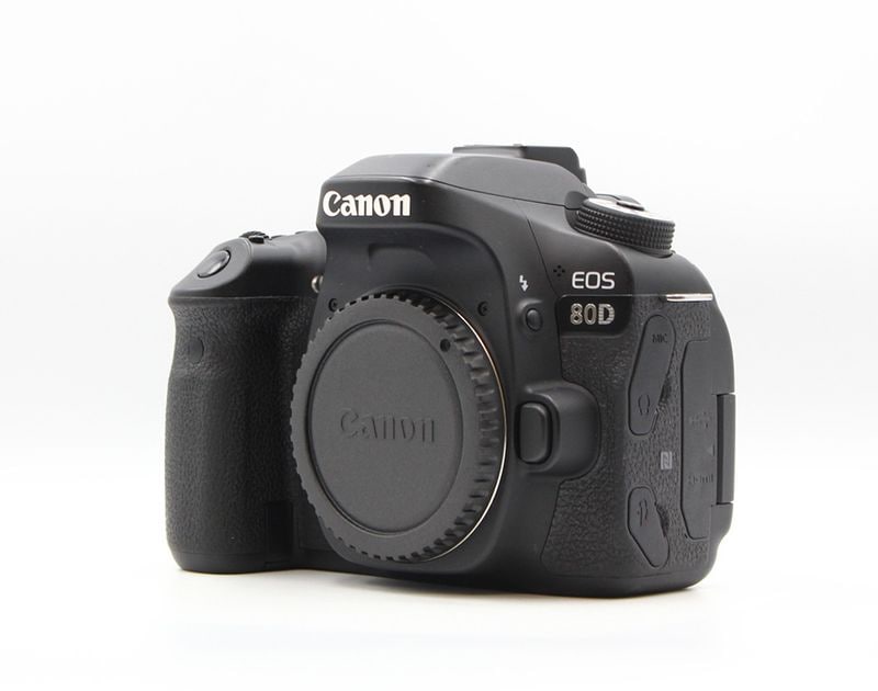EOS 80D ボディ