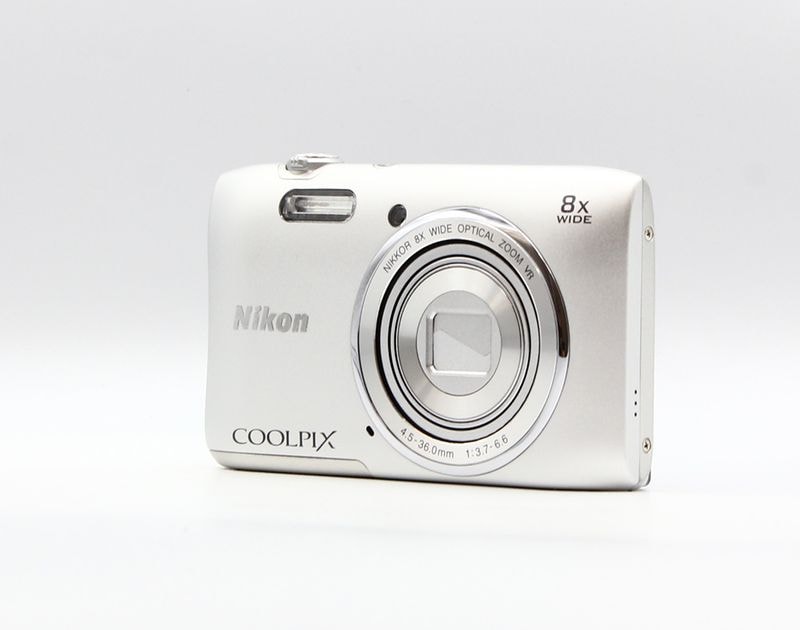 COOLPIX S3600
