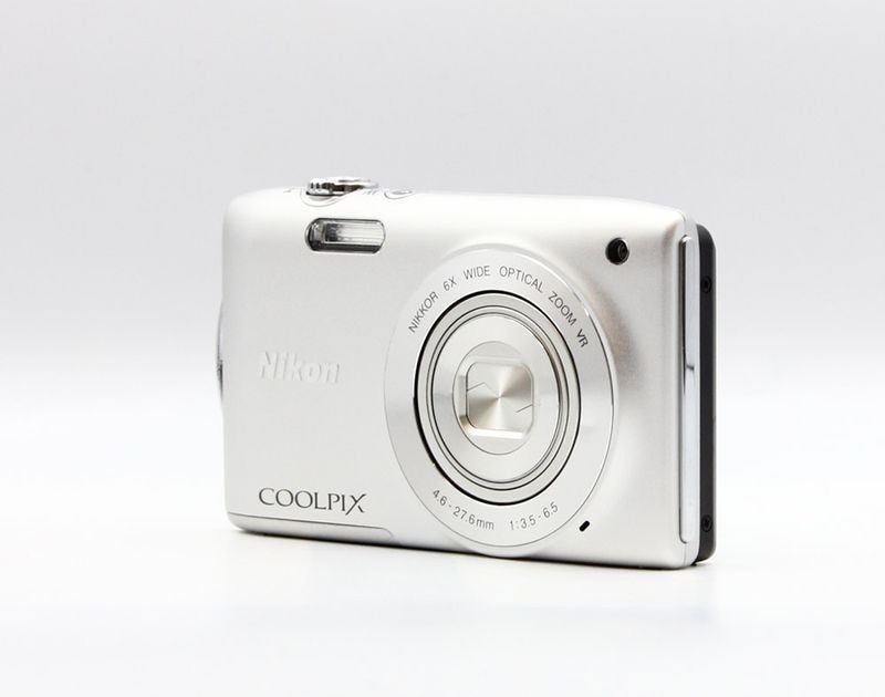 COOLPIX S3300